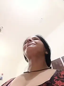 punamji sexe online show from May 17, 4:36 pm
