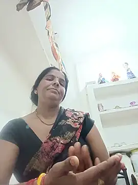 Snapshot of punamji_sexe chatting on June 1, 12:07 pm punamji sexe online show from June 1, 12:07 pm
