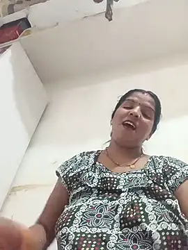 Snapshot of punamji_sexe chatting on June 10, 7:13 pm punamji sexe online show from June 10, 7:13 pm