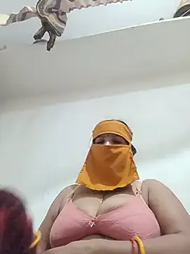 Snapshot of punamji_sexe chatting on July 8, 1:48 pm punamji sexe online show from July 8, 1:48 pm