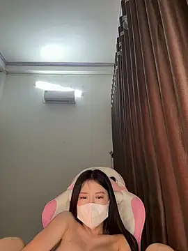 Snapshot of wang1472581 chatting on February 14, 9:06 am wang1472581 online show from February 14, 9:06 am