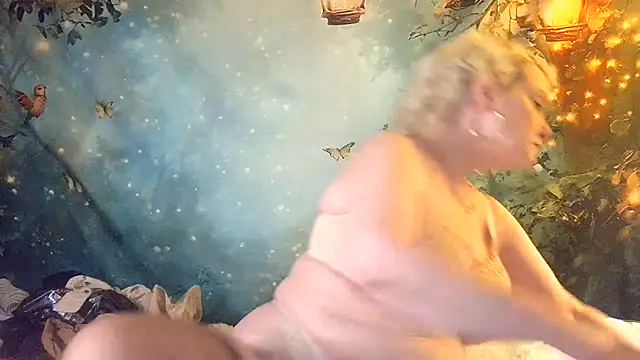 Blondie the librarian online show from June 17, 10:32 pm