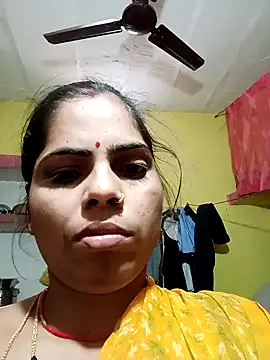 Priyakoli4568 online show from February 18, 4:19 am