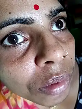 Priyakoli4568 online show from May 13, 4:21 am
