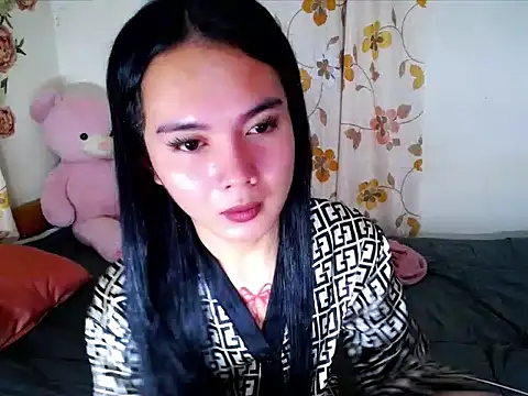 devine goddess online show from April 14, 2:12 pm