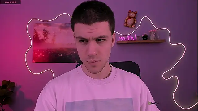 neo raze online show from March 29, 6:52 pm