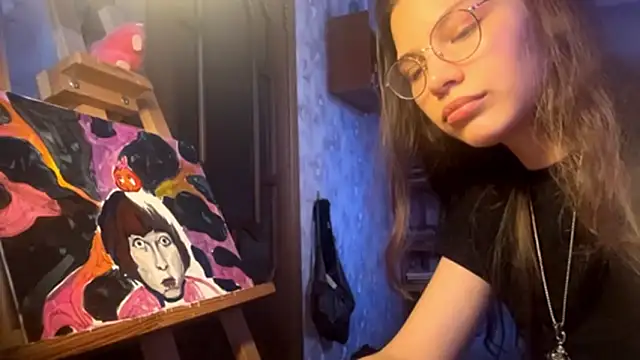 EdythRozier online show from February 4, 12:11 pm