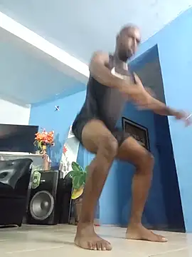 Snapshot of andresj22hot chatting on May 23, 3:34 am andresj22hot online show from May 23, 3:34 am