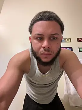 Snapshot of Tu_PaPi_Favorito chatting on February 28, 9:10 am Tu PaPi Favorito online show from February 28, 9:10 am