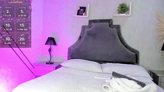 KarelyMitchel online show from March 23, 12:42 pm