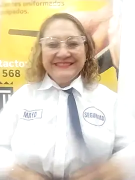Snapshot of JULIETA_21- chatting on April 23, 1:24 pm JULIETA 21- online show from April 23, 1:24 pm