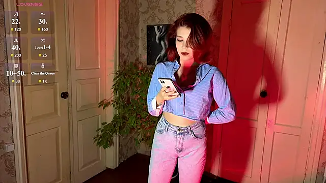 LaurynGeisinger online show from March 17, 3:04 pm