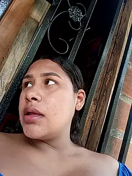 Eira Allen online show from April 6, 7:04 pm