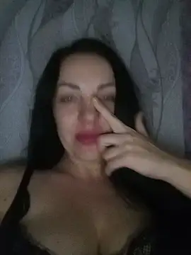 Oliviya cox online show from February 7, 10:13 pm