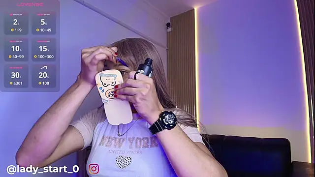 leydi start  online show from April 10, 1:16 pm