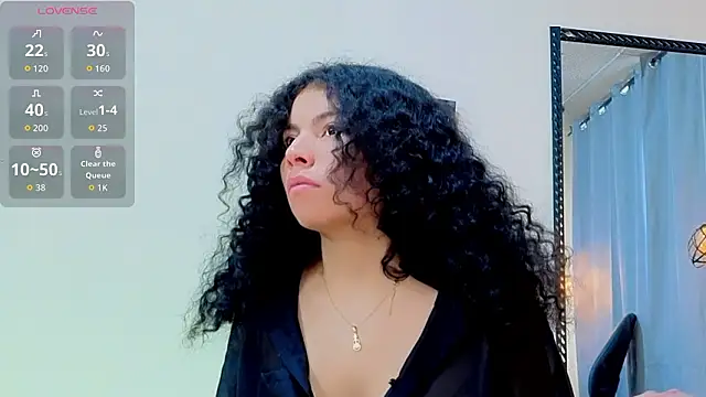 Snapshot of Zoe-yanin chatting on February 11, 7:19 pm Zoe-yanin online show from February 11, 7:19 pm