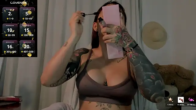 Victoria-swan online show from April 4, 11:51 am