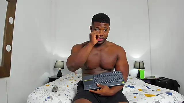 James McBoy online show from April 16, 10:12 pm