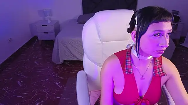 mia bloom2 online show from February 25, 5:28 am