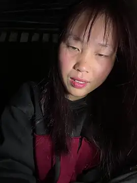 kekely online show from February 8, 10:35 pm