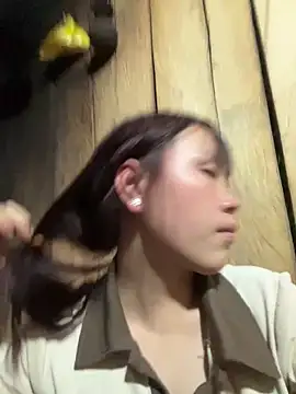 kekely online show from February 24, 1:42 pm