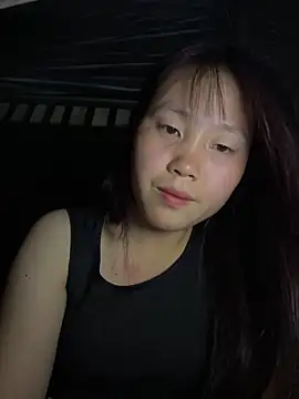 kekely online show from April 12, 3:06 pm