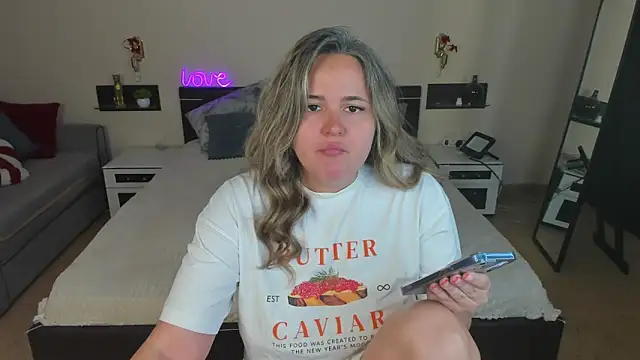 LilyBel online show from May 29, 12:52 am
