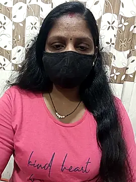 Snapshot of Parul-009 chatting on February 11, 5:45 am Parul-009 online show from February 11, 5:45 am