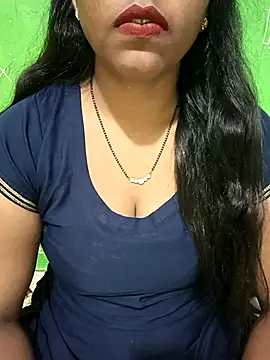 Snapshot of Parul-009 chatting on March 1, 5:09 am Parul-009 online show from March 1, 5:09 am