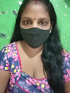 Snapshot of Parul-009 chatting on June 13, 5:27 am Parul-009 online show from June 13, 5:27 am