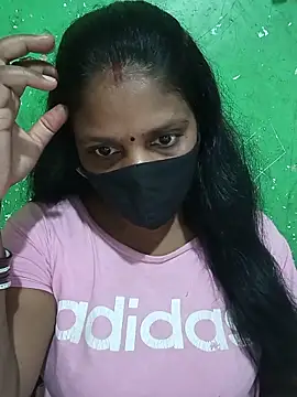 Snapshot of Parul-009 chatting on June 19, 5:01 am Parul-009 online show from June 19, 5:01 am