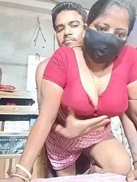Fetish-Couple2 online show from May 27, 8:11 am