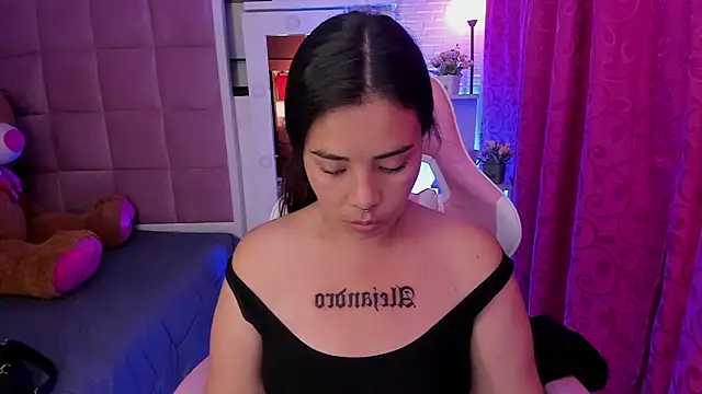 liany taylor online show from March 6, 2:30 am