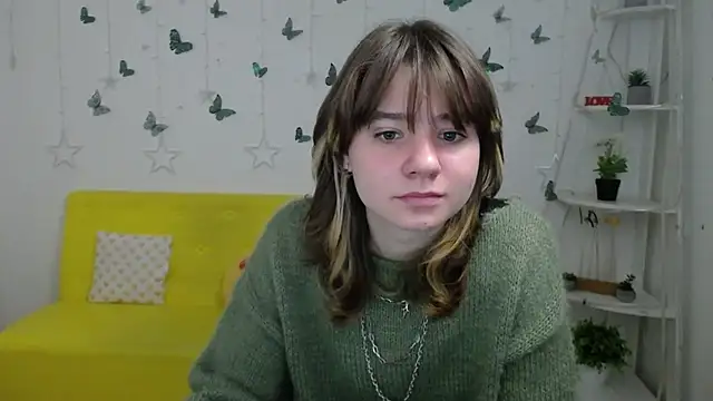 AnnaWest  online show from February 19, 7:04 am