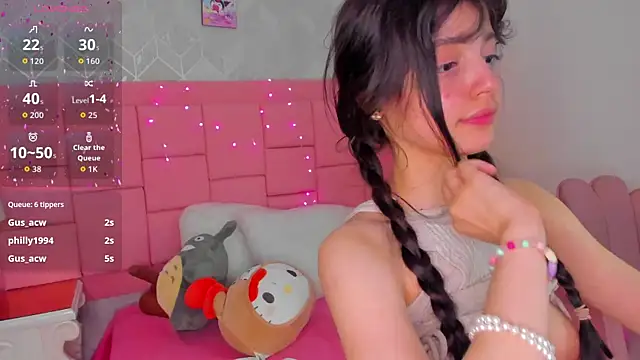 Snapshot of dolly_kitter chatting on April 29, 5:30 pm dolly kitter online show from April 29, 5:30 pm