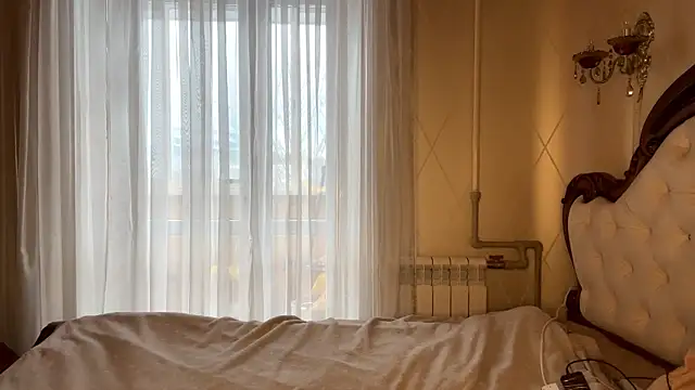 Snapshot of KatheyMichelfelder chatting on February 26, 6:23 am KatheyMichelfelder online show from February 26, 6:23 am