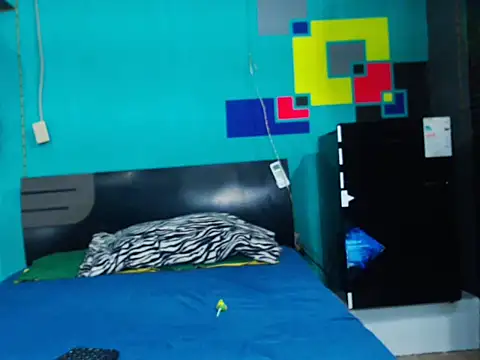 Snapshot of analyn-2027 chatting on February 9, 10:58 pm analyn-2027 online show from February 9, 10:58 pm