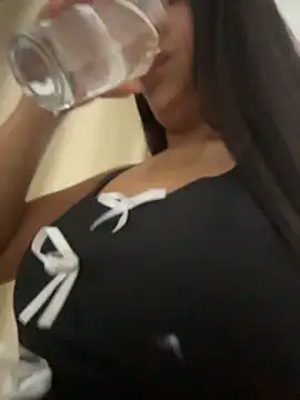 Snapshot of Baby_morena12 chatting on June 17, 4:37 am Baby morena12 online show from June 17, 4:37 am