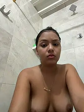 Snapshot of Baby_morena12 chatting on July 19, 7:01 am Baby morena12 online show from July 19, 7:01 am