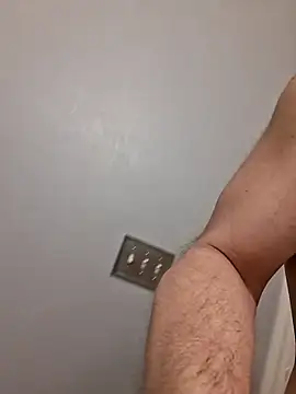 Snapshot of TrndSettr chatting on February 13, 12:17 am TrndSettr online show from February 13, 12:17 am