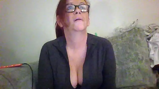 Snapshot of Forbidden-Irish-x chatting on February 25, 7:45 pm Forbidden-Irish-x online show from February 25, 7:45 pm