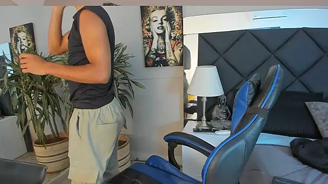 kai storn online show from April 3, 11:19 am