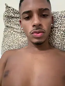 Snapshot of pretin19cm1 chatting on February 21, 7:59 pm pretin19cm1 online show from February 21, 7:59 pm