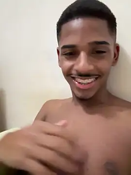 Snapshot of pretin19cm1 chatting on March 23, 6:45 pm pretin19cm1 online show from March 23, 6:45 pm