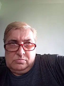 Snapshot of SusanStar874 chatting on June 22, 12:35 pm SusanStar874 online show from June 22, 12:35 pm