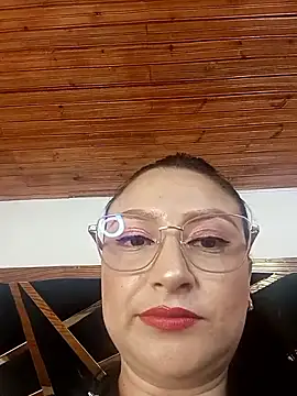 Snapshot of AngieLafourcade chatting on February 19, 9:00 pm AngieLafourcade online show from February 19, 9:00 pm