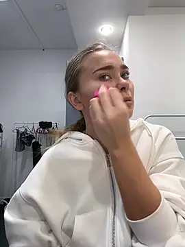 MonicaWestt online show from March 31, 6:14 am