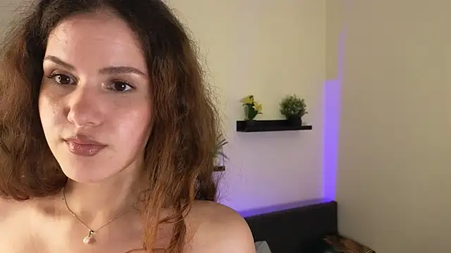 Lili Torin online show from June 24, 1:43 pm