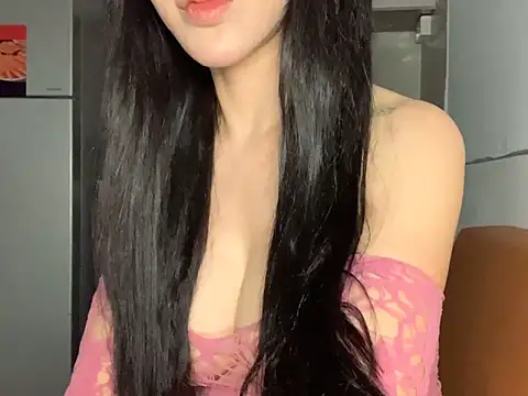 Angela-Angela online show from May 29, 9:40 am