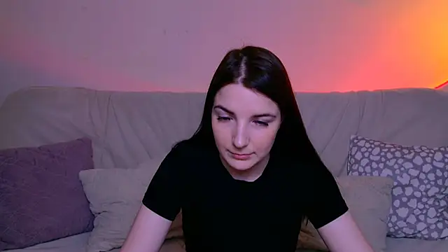 Snapshot of AliceChanel chatting on June 19, 3:44 am AliceChanel online show from June 19, 3:44 am